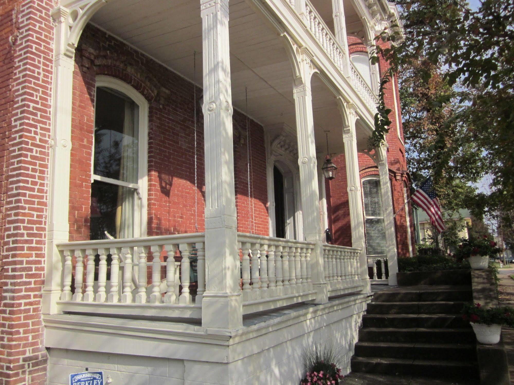 Baer House Inn Vicksburg Extérieur photo